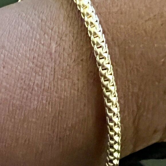 Phillip Gavriel 14K GOLD POPCORN STRETCH PEARL BRACELET - Picture 4 of 9